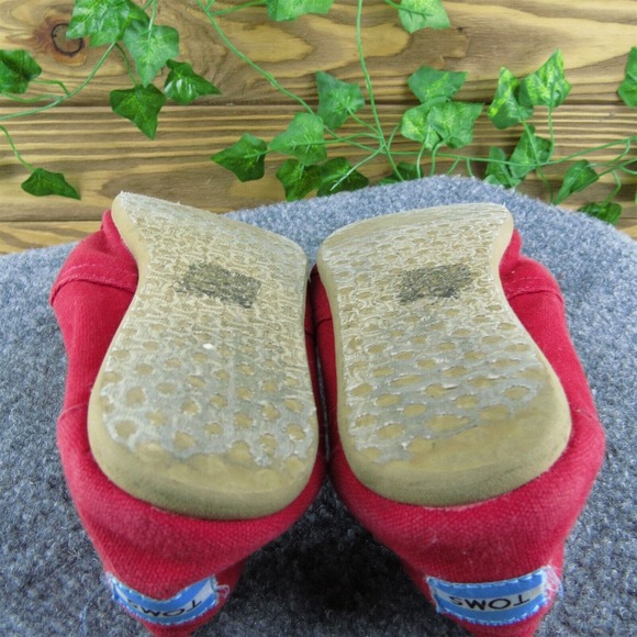 TOMS Women Flat Shoes Red Fabric Slip On Size 8 Medium - Picture 10 of 10